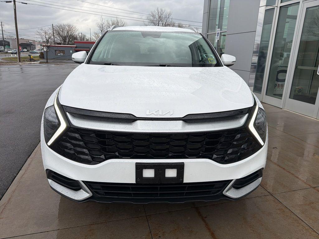 used 2025 Kia Sportage car, priced at $28,200