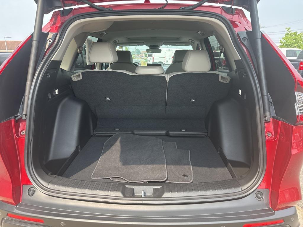 used 2025 Honda CR-V car, priced at $34,200