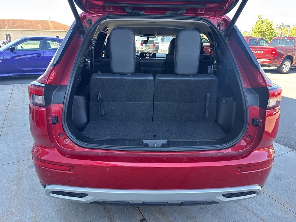 used 2024 Mitsubishi Outlander car, priced at $23,200