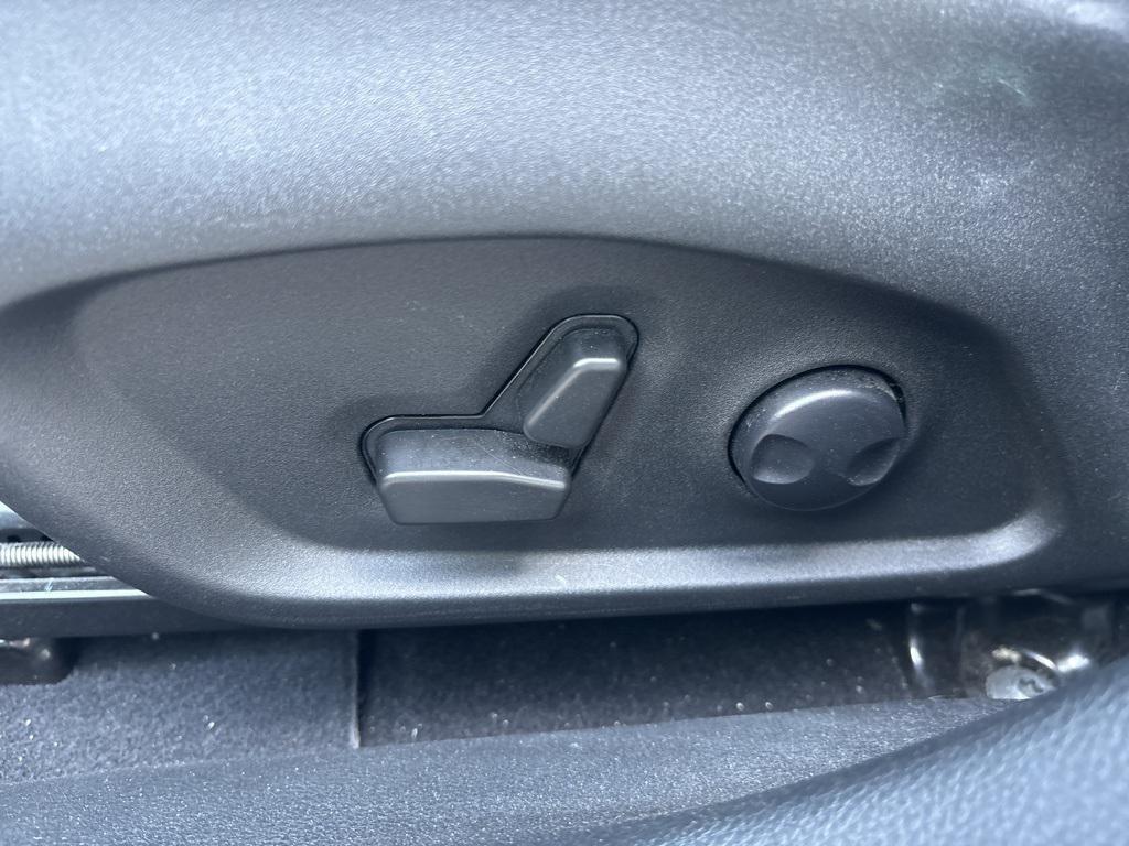 used 2022 Jeep Compass car, priced at $23,100