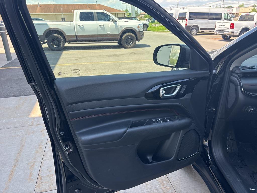 used 2022 Jeep Compass car, priced at $23,100