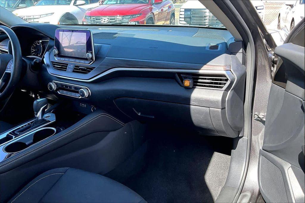 used 2023 Nissan Altima car, priced at $18,847