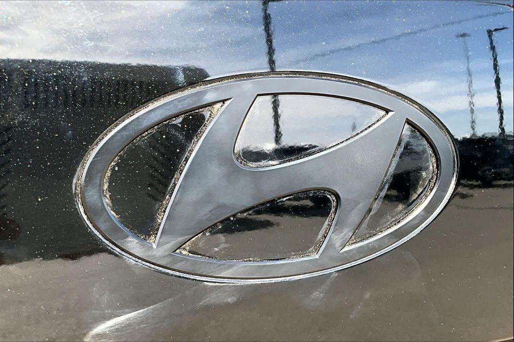 new 2026 Hyundai SANTA FE HEV car, priced at $50,585