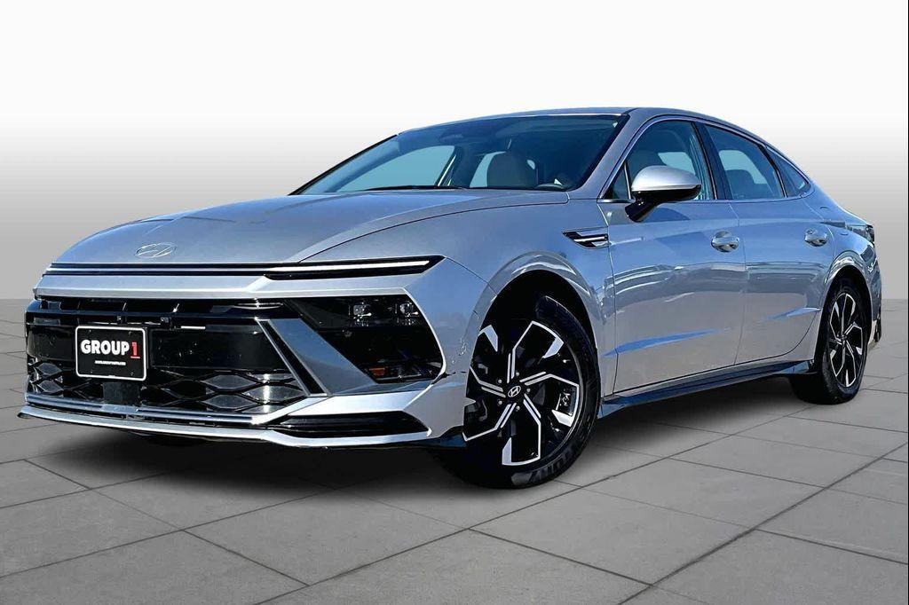 used 2024 Hyundai Sonata car, priced at $20,202