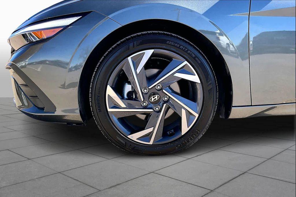 used 2025 Hyundai Elantra car, priced at $20,937