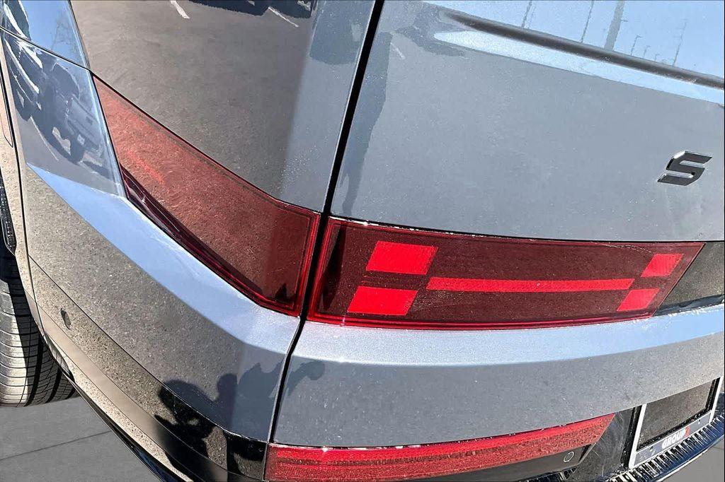 new 2026 Hyundai SANTA FE HEV car, priced at $51,495