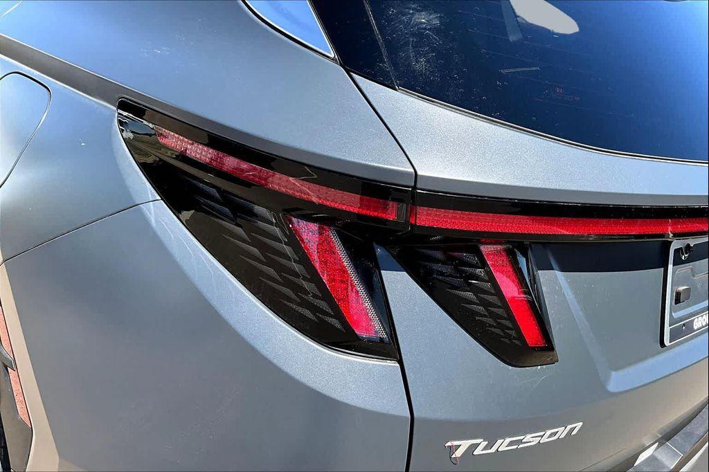 new 2026 Hyundai Tucson car, priced at $42,850