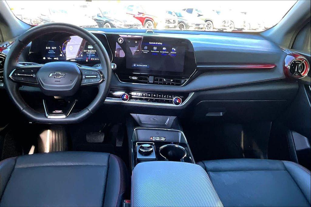 used 2025 Chevrolet Equinox car, priced at $33,461