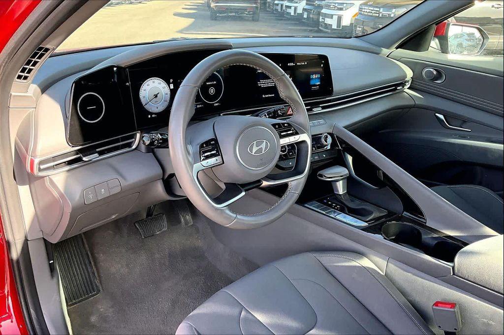 used 2025 Hyundai Elantra car, priced at $21,725