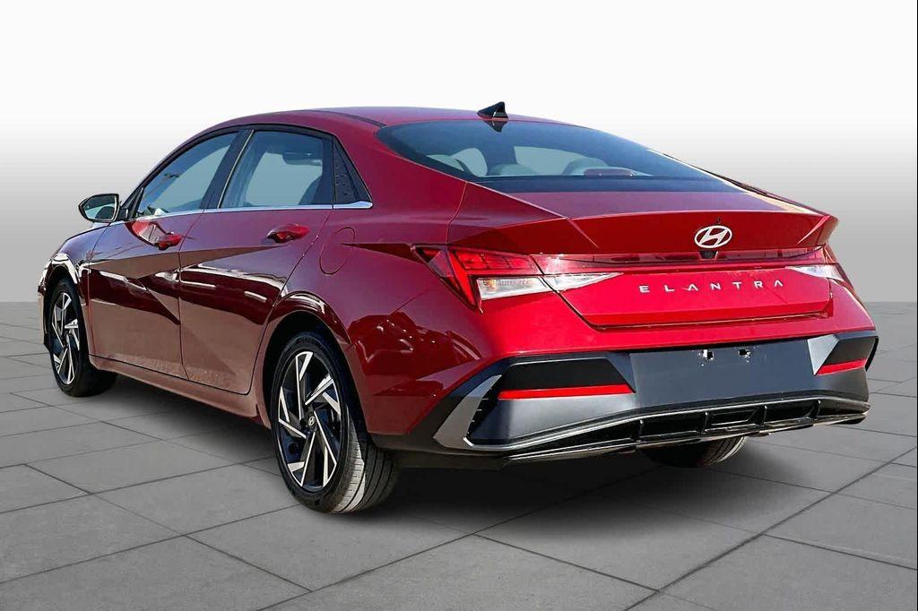 used 2025 Hyundai Elantra car, priced at $21,725