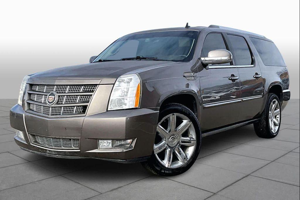used 2014 Cadillac Escalade ESV car, priced at $7,992