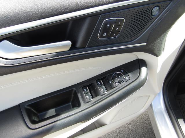 used 2024 Ford Edge car, priced at $39,999