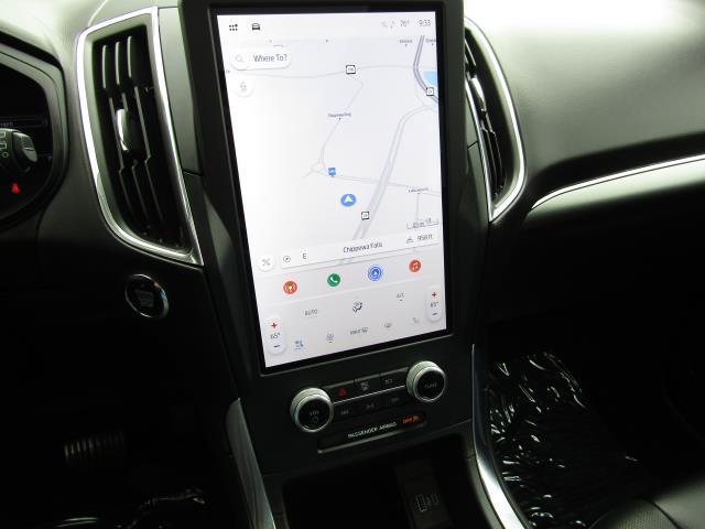 used 2022 Ford Edge car, priced at $29,999