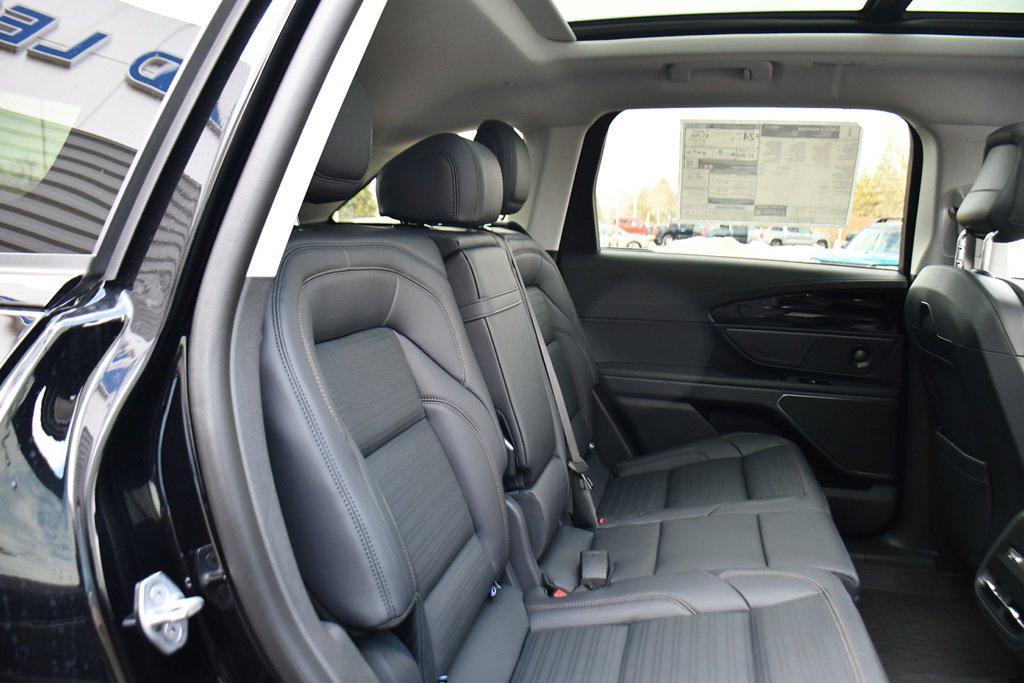 new 2026 Lincoln Nautilus car, priced at $58,912