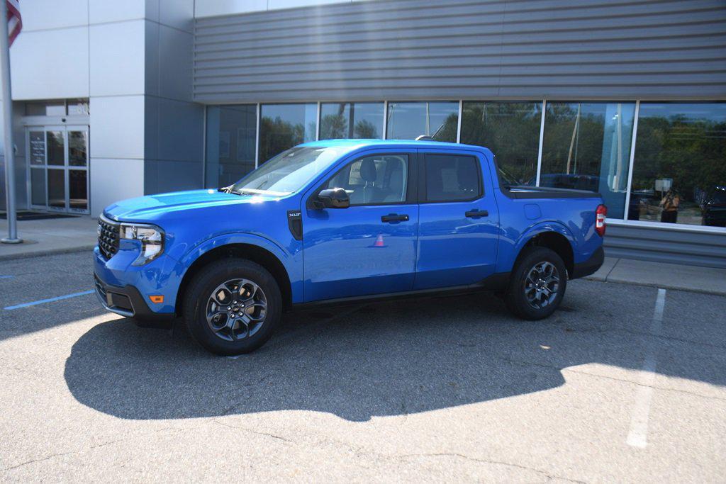 new 2025 Ford Maverick car, priced at $31,843