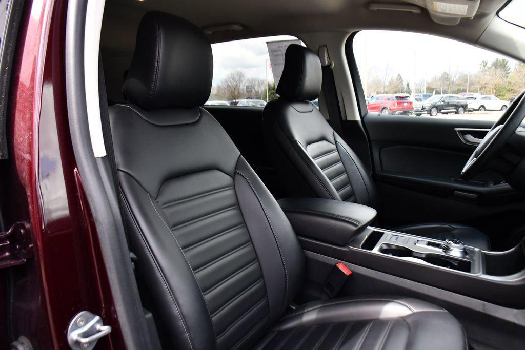 used 2024 Ford Edge car, priced at $25,173