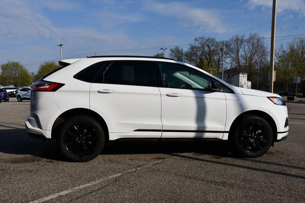 used 2024 Ford Edge car, priced at $25,192