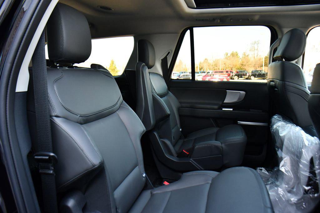 new 2026 Ford Expedition Max car, priced at $73,313