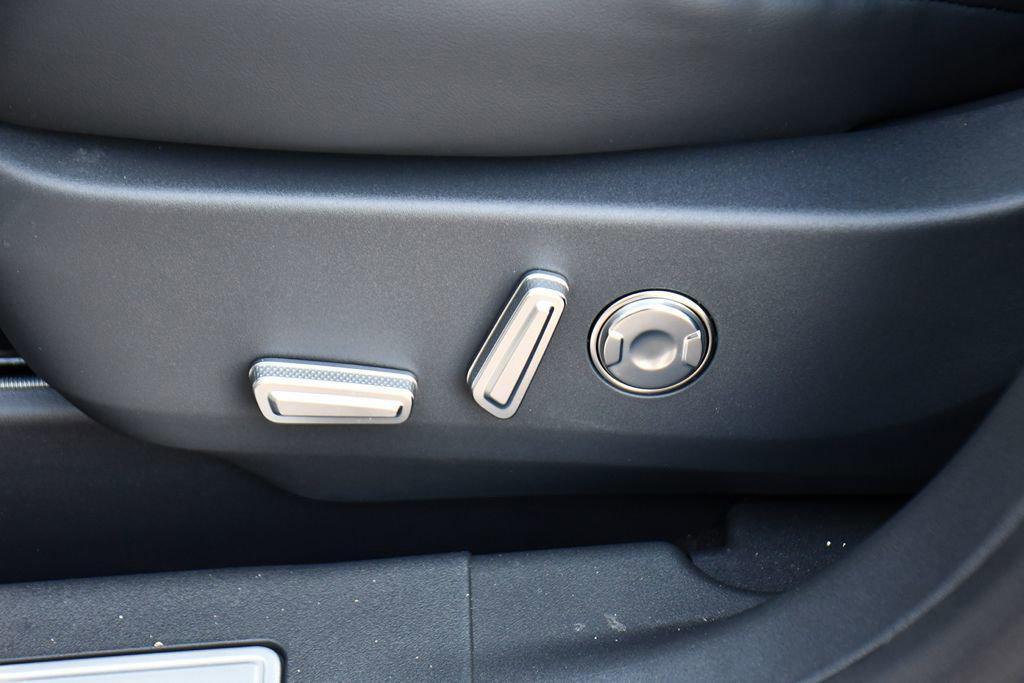 new 2026 Lincoln Nautilus car, priced at $62,398