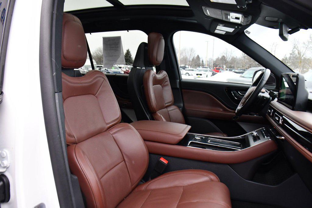 used 2025 Lincoln Aviator car, priced at $65,749