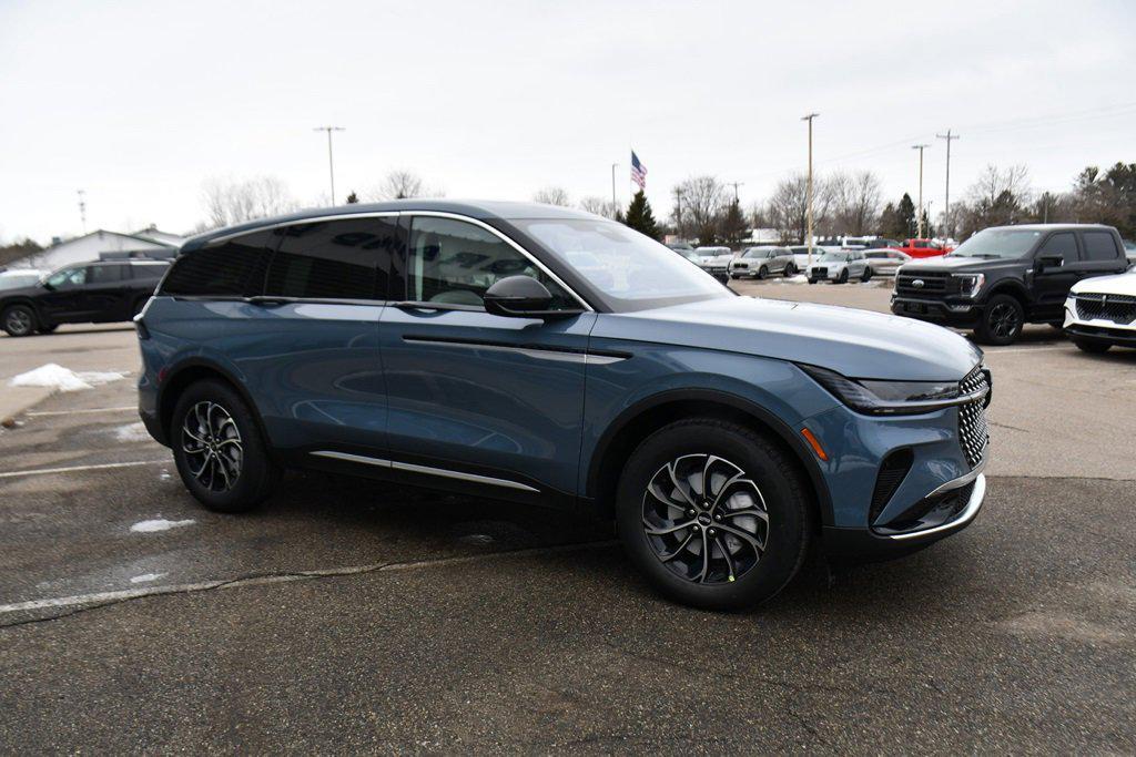 new 2026 Lincoln Nautilus car, priced at $55,552