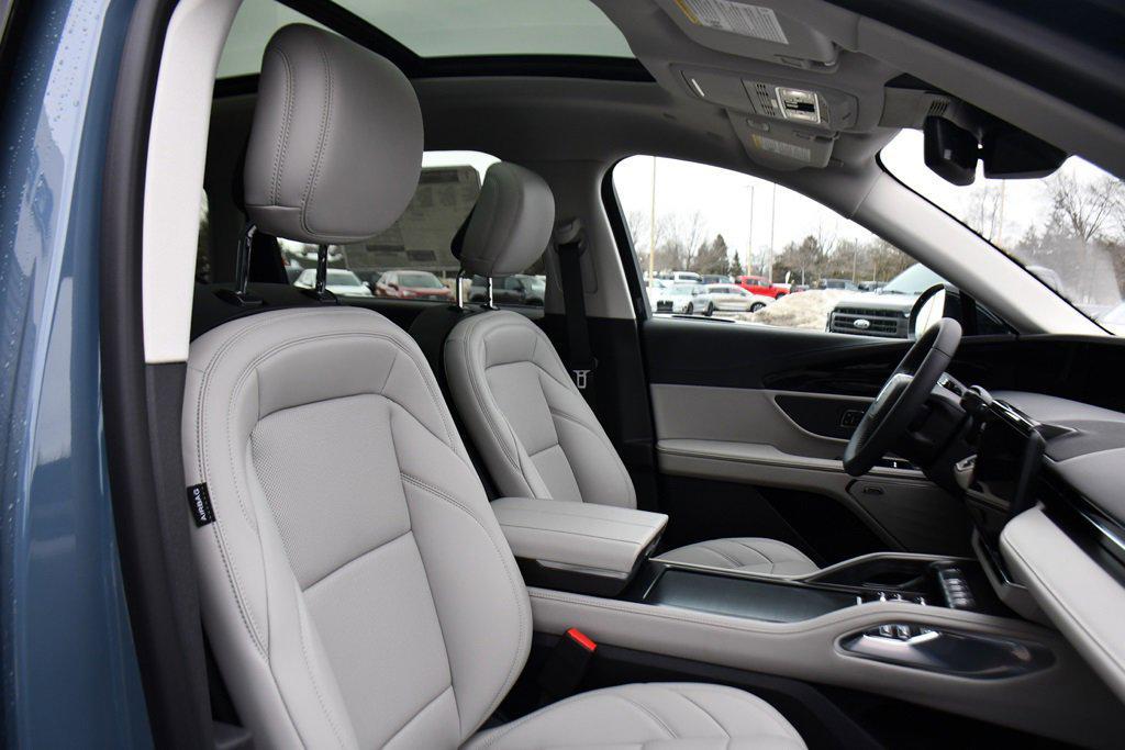 new 2026 Lincoln Nautilus car, priced at $55,552