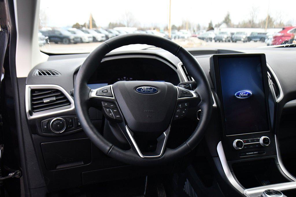 used 2024 Ford Edge car, priced at $26,249