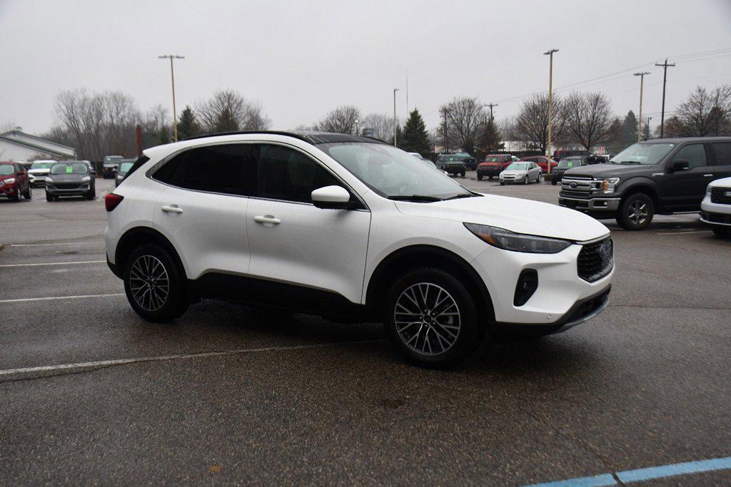 new 2026 Ford Escape PHEV car, priced at $36,528