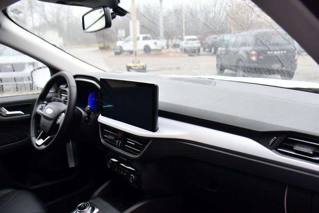 new 2026 Ford Escape PHEV car, priced at $36,808