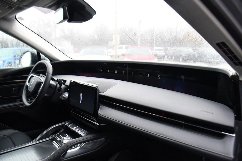 used 2026 Lincoln Nautilus car, priced at $56,705