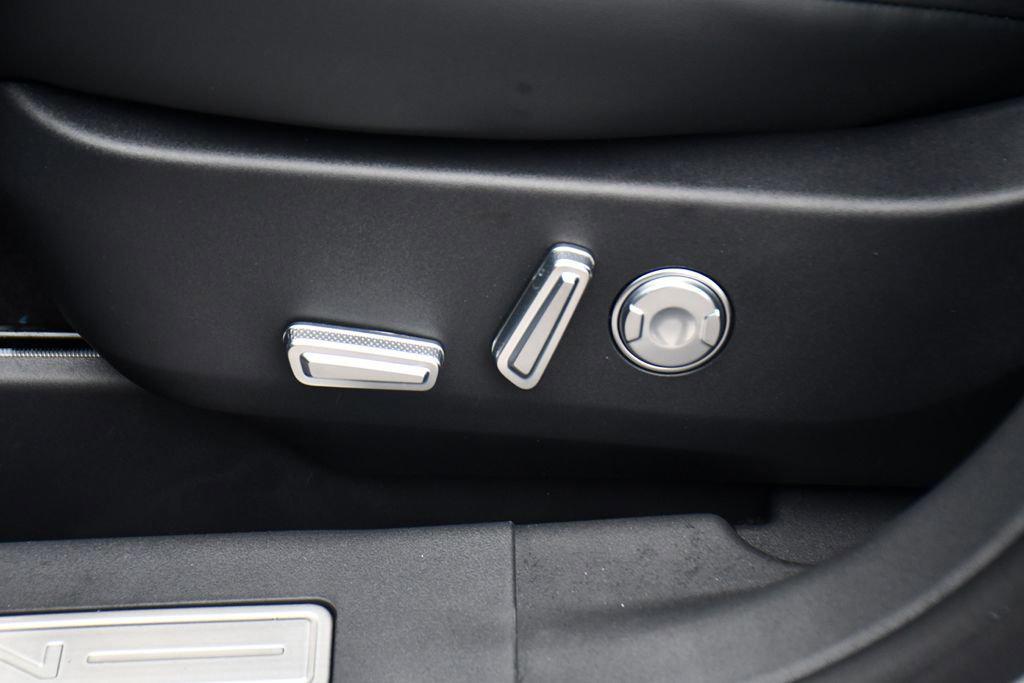 used 2026 Lincoln Nautilus car, priced at $56,985