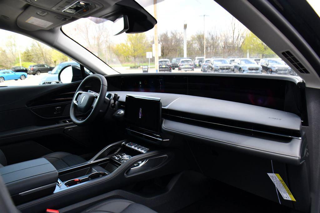 new 2026 Lincoln Nautilus car, priced at $63,165