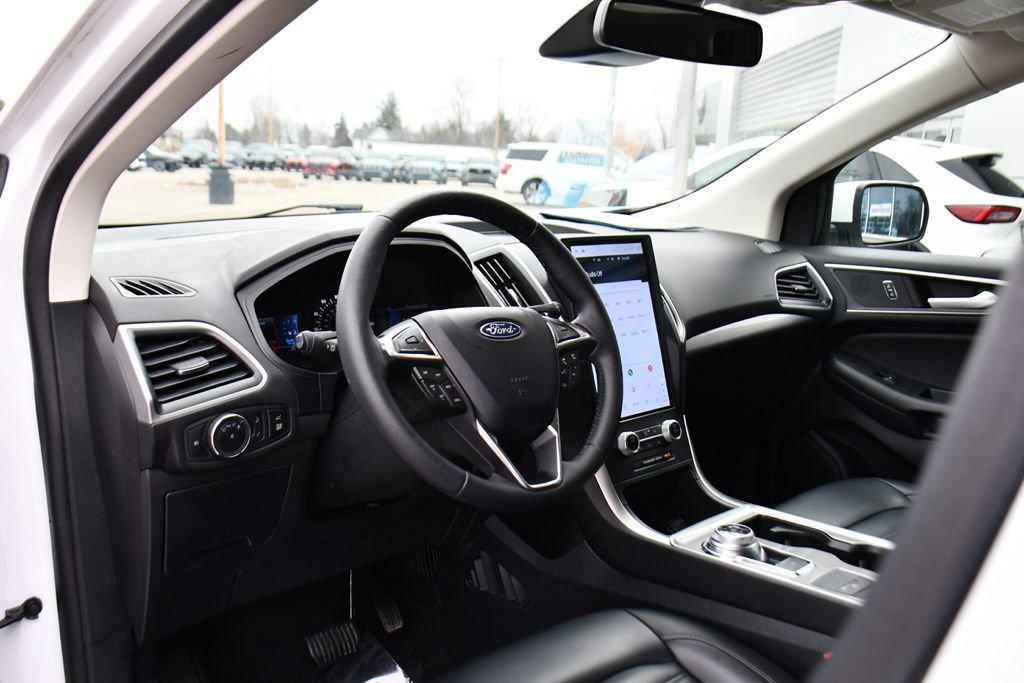 used 2024 Ford Edge car, priced at $26,502