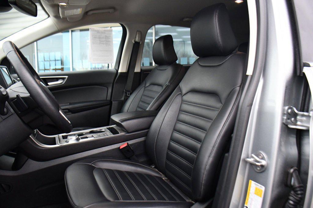 used 2024 Ford Edge car, priced at $28,995