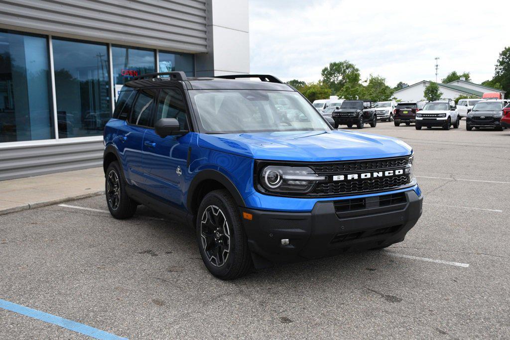 new 2025 Ford Bronco Sport car, priced at $37,305