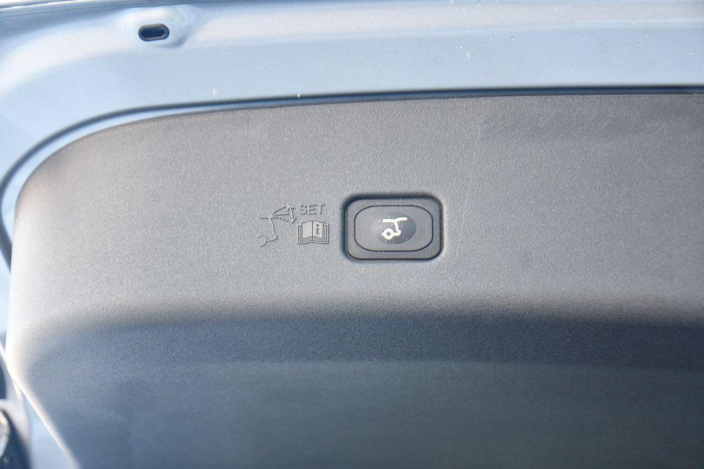 new 2026 Lincoln Nautilus car, priced at $58,598