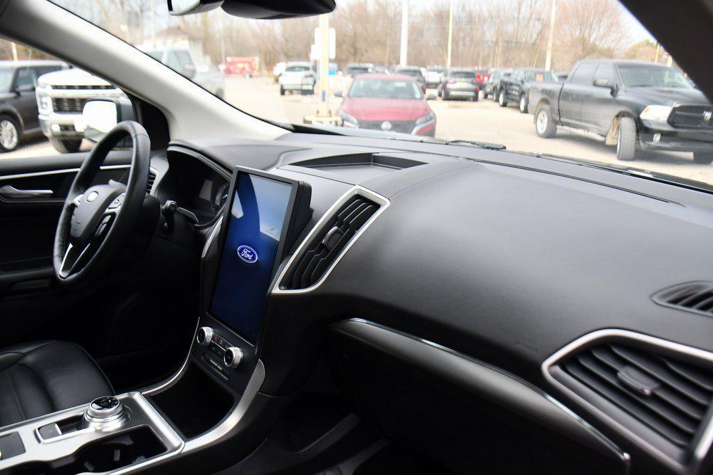 used 2022 Ford Edge car, priced at $25,249