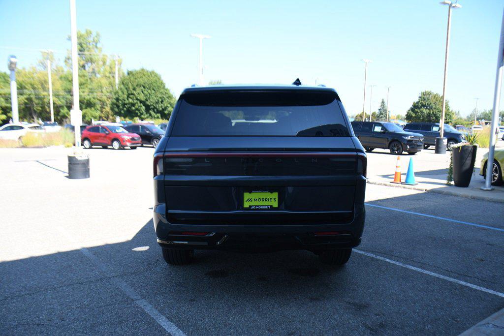 new 2025 Lincoln Navigator car, priced at $96,748