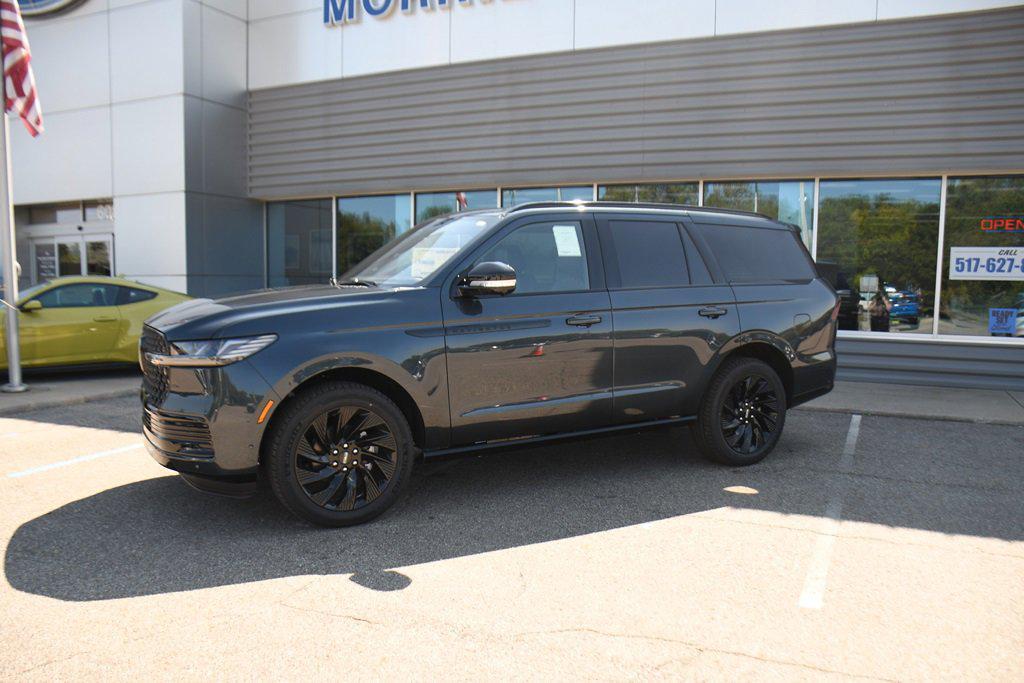 new 2025 Lincoln Navigator car, priced at $96,748