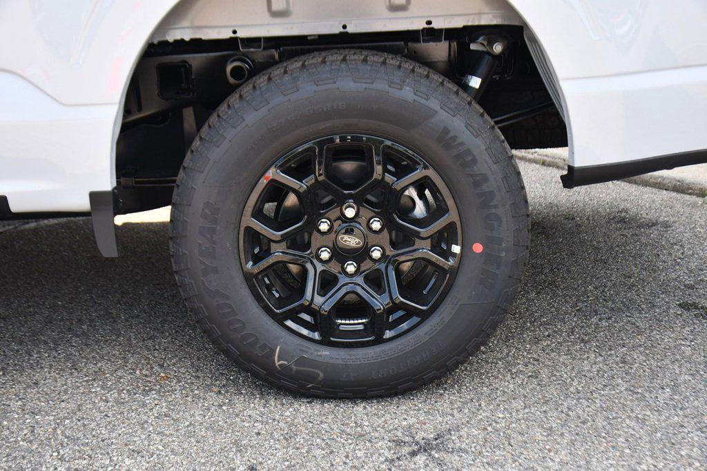 new 2025 Ford F-150 car, priced at $54,099