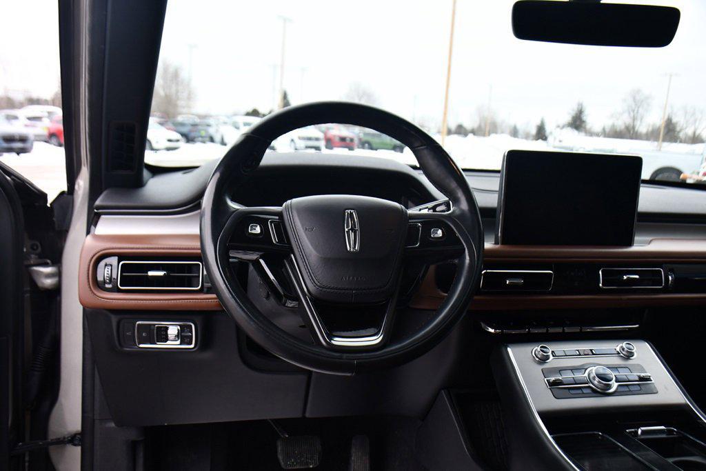 used 2023 Lincoln Aviator car, priced at $40,749