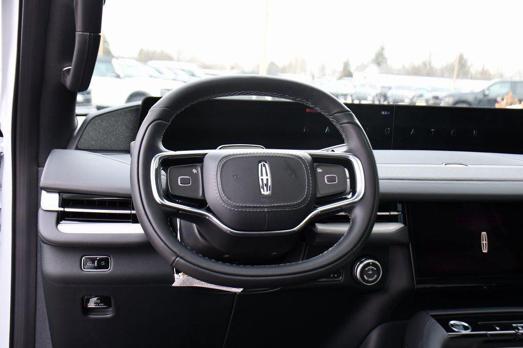 new 2026 Lincoln Navigator car, priced at $99,991