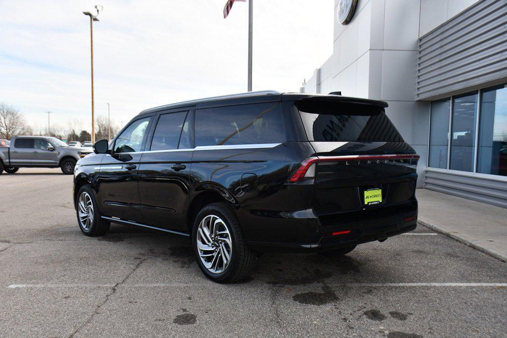 new 2025 Lincoln Navigator car, priced at $96,249