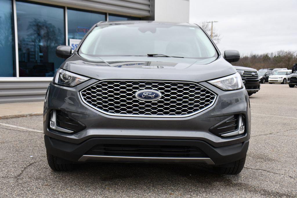 used 2024 Ford Edge car, priced at $26,097