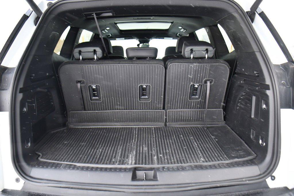 used 2024 GMC Acadia car, priced at $41,995