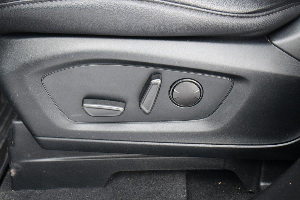 used 2023 Ford Explorer car, priced at $37,249