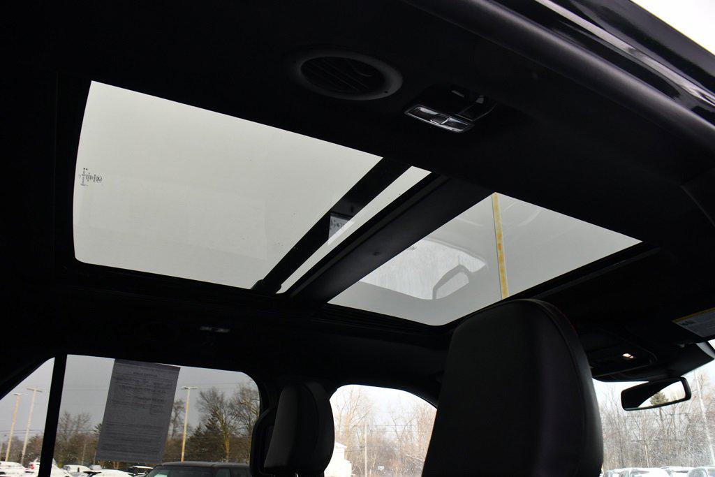 used 2023 Ford Explorer car, priced at $37,249