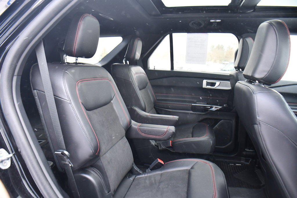 used 2023 Ford Explorer car, priced at $37,249