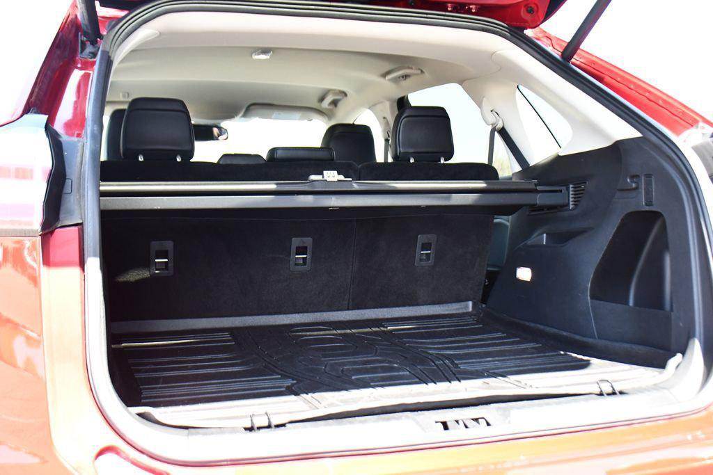 used 2024 Ford Edge car, priced at $27,692