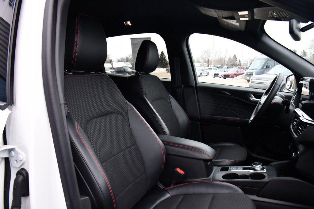 used 2023 Ford Escape car, priced at $26,789